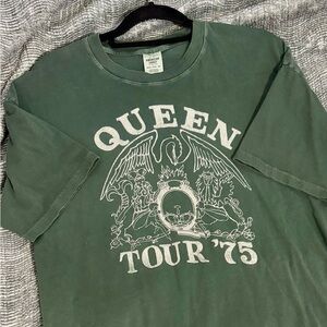 American Eagle Oversized Graphic Tee - Size Small